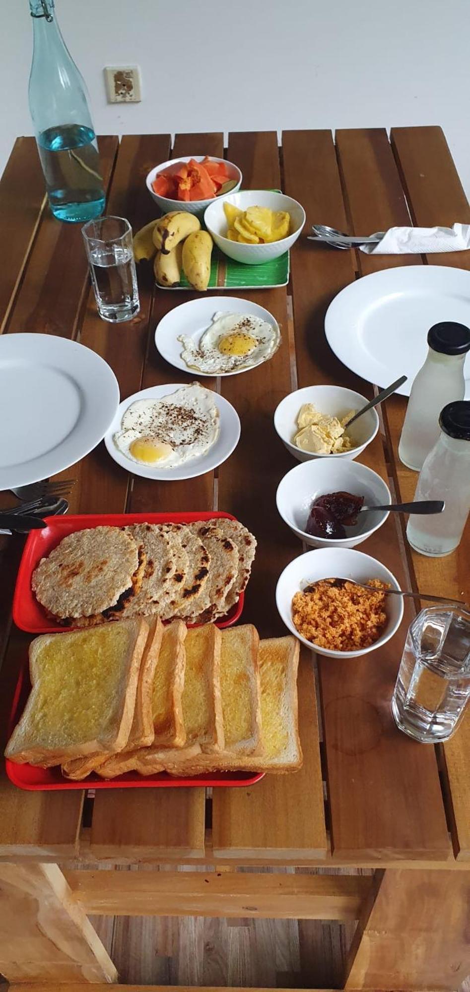 Aroma Villa Homestay Polonnâruvâ Extérieur photo