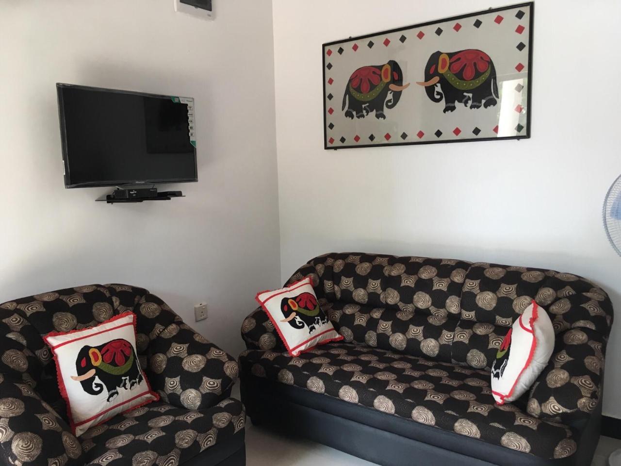 Aroma Villa Homestay Polonnâruvâ Extérieur photo