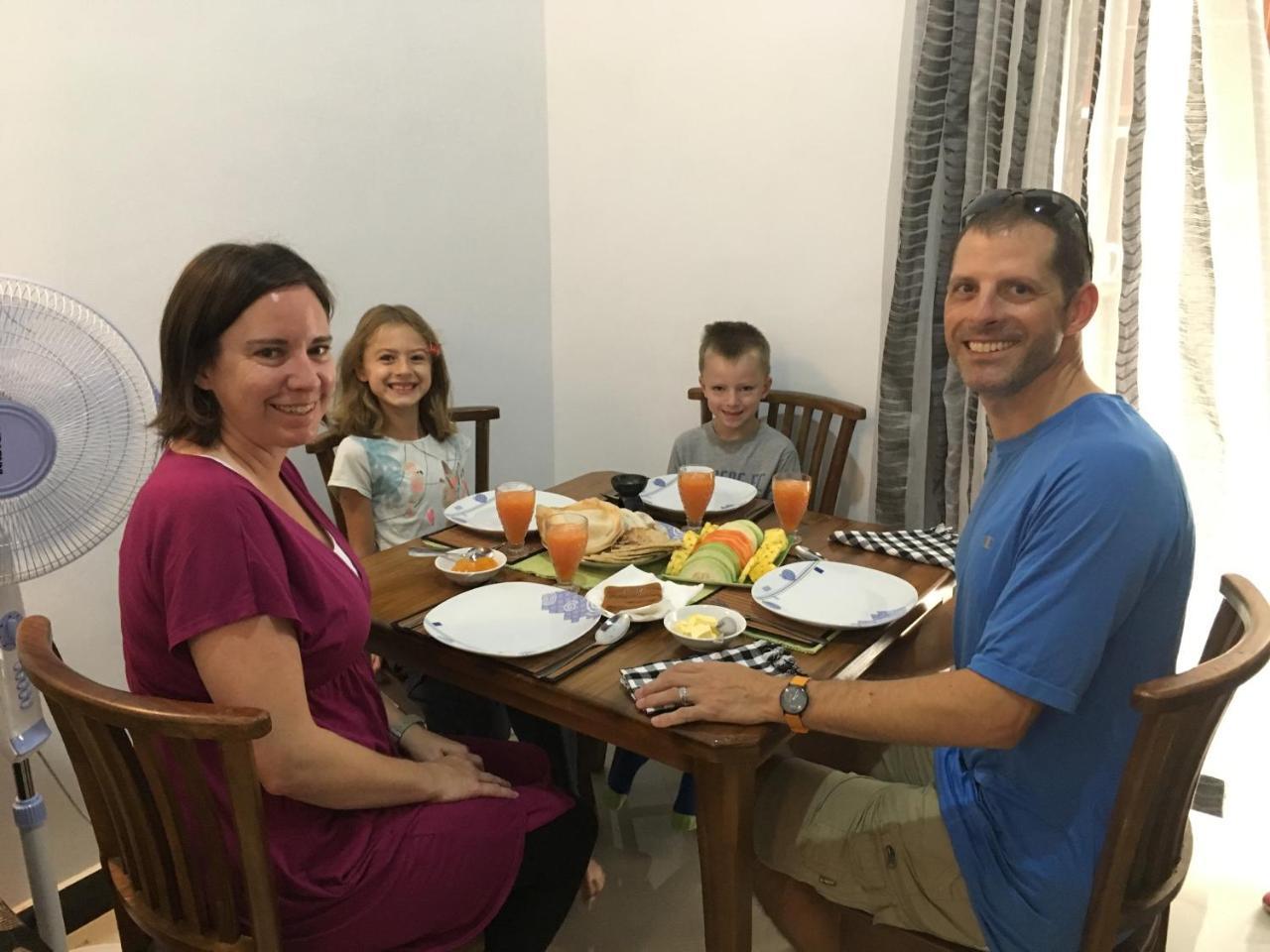 Aroma Villa Homestay Polonnâruvâ Extérieur photo